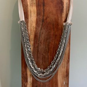 Multi-chain ribbon back statement necklace